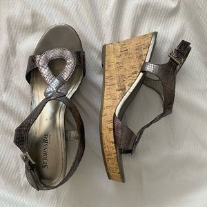 Silver metallic wedges